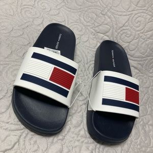 Tommy Hilfiger Slides / Sandals size 6